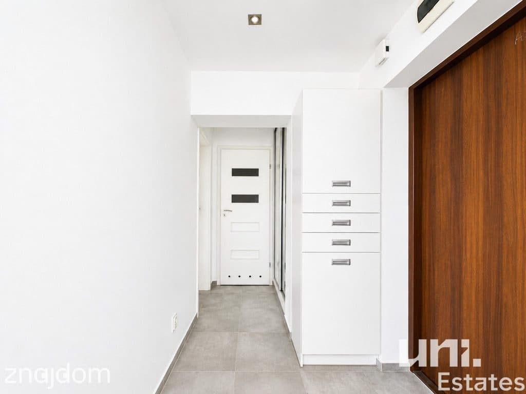 2 pokoje| po remoncie| balkon - zdjęcie 6