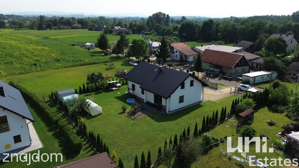 Dom parterowy z poddaszem obok Zatoru - zdjęcie 3