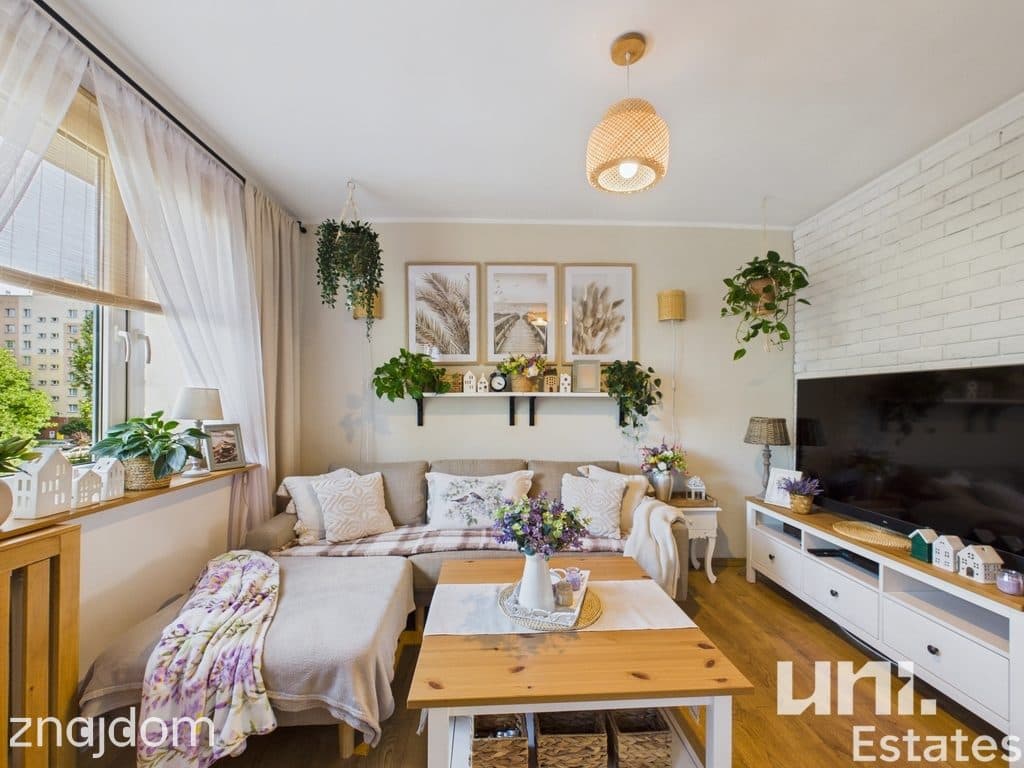 Klimatyczne, 3-pokoje 60 m² – Dąbrówka Mała - zdjęcie 2