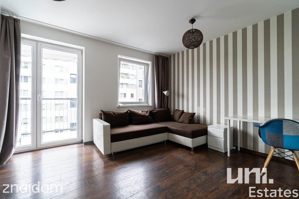 Kawalerka | Balkon | Od zaraz | m. postojowe - zdjęcie 2