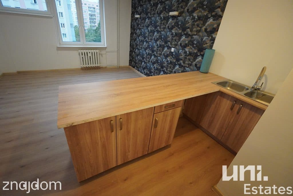 3 pokojowe / balkon / parking prywatny / Kozłowek - zdjęcie 2
