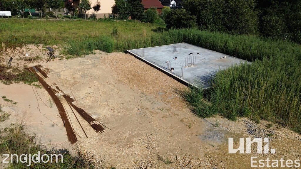 Działka z pozwoleniem | gotowy fundament 8x12m - zdjęcie 4