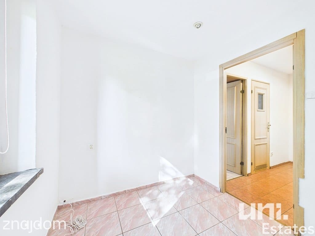 3 pokoje / parter / świetna lokalizacja / balkon - zdjęcie 8