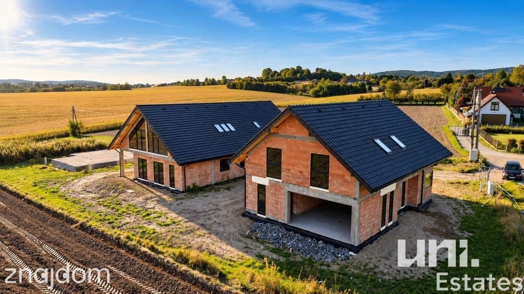 Parterowy dom z antresolą | 2x garaż | widok na pola - zdjęcie 12
