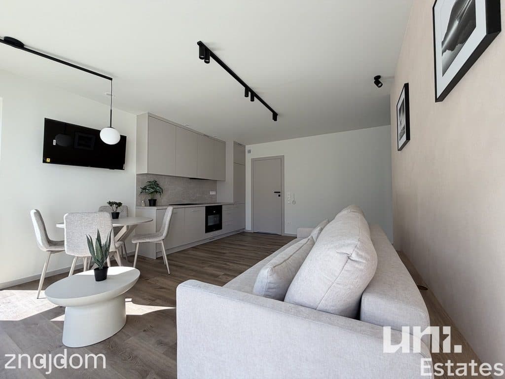 Wykończony apartament z ogródkiem | widok na góry - zdjęcie 2