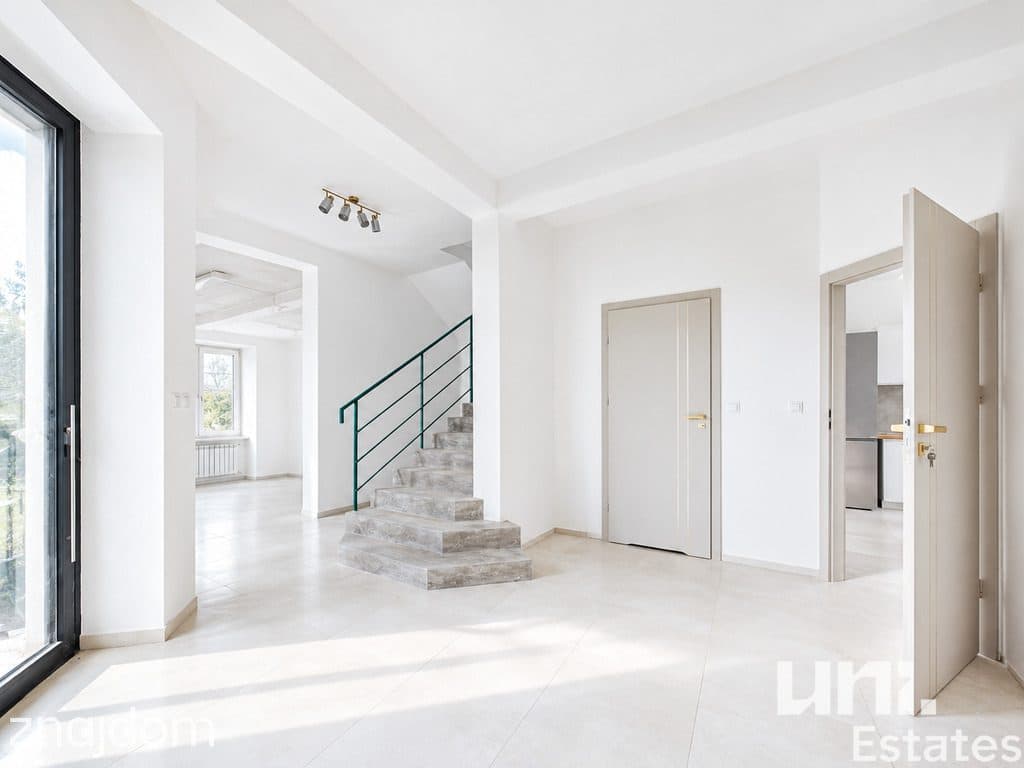 Lokal 271 m² | Klimatyzacja | Parking | Tarnów