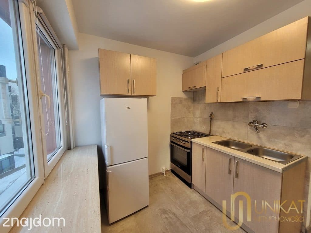 3 pokoje, garaż, wysoki blok, 48, 2 m², 3. piętro - zdjęcie 4