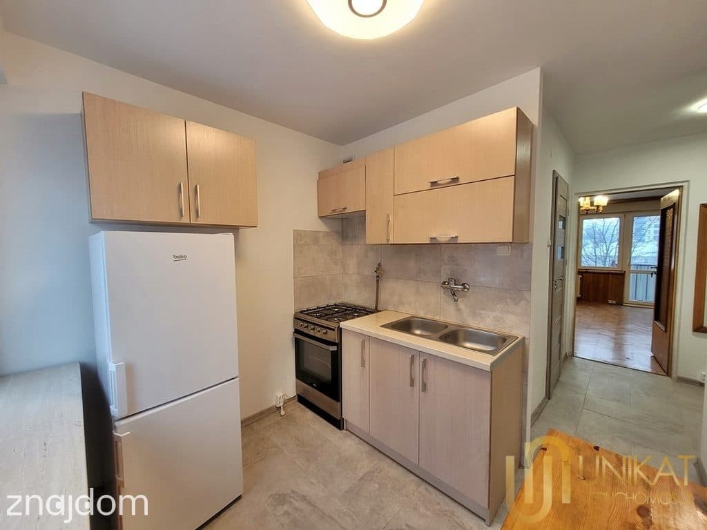 3 pokoje, garaż, wysoki blok, 48, 2 m², 3. piętro - zdjęcie 5