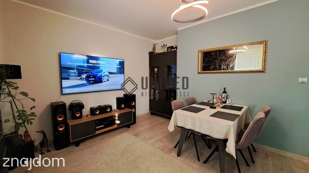 Okolice ul. Żelaznej balkon/piwnica/lux - zdjęcie 2