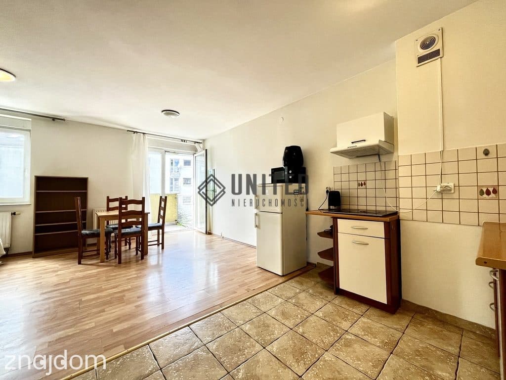 W okolicy ul. Nowowiejskiej Balkon/Piwnica - zdjęcie 2