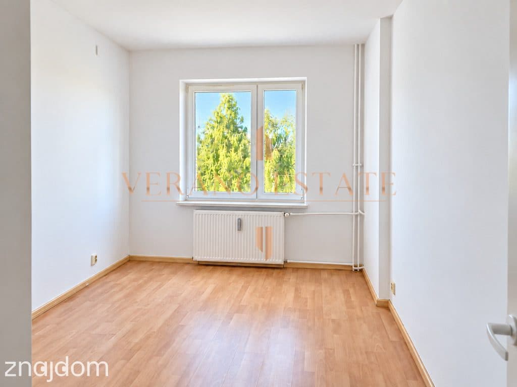 Odświeżone | 2 Pokoje | Oddzielna kuchnia | Balkon | Parking - zdjęcie 3