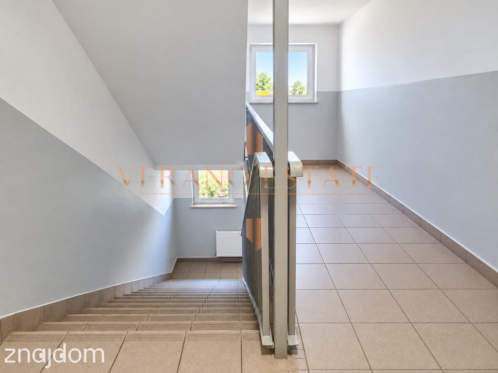 Odświeżone | 2 Pokoje | Oddzielna kuchnia | Balkon | Parking - zdjęcie 11