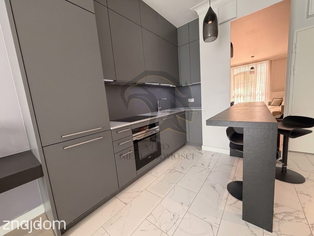 2 pokojowy apartament w centrum - zdjęcie 8