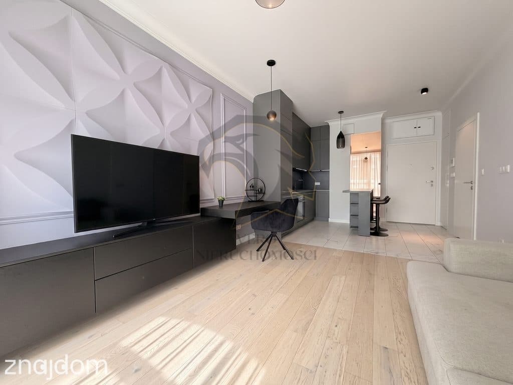 2 pokojowy apartament w centrum - zdjęcie 3