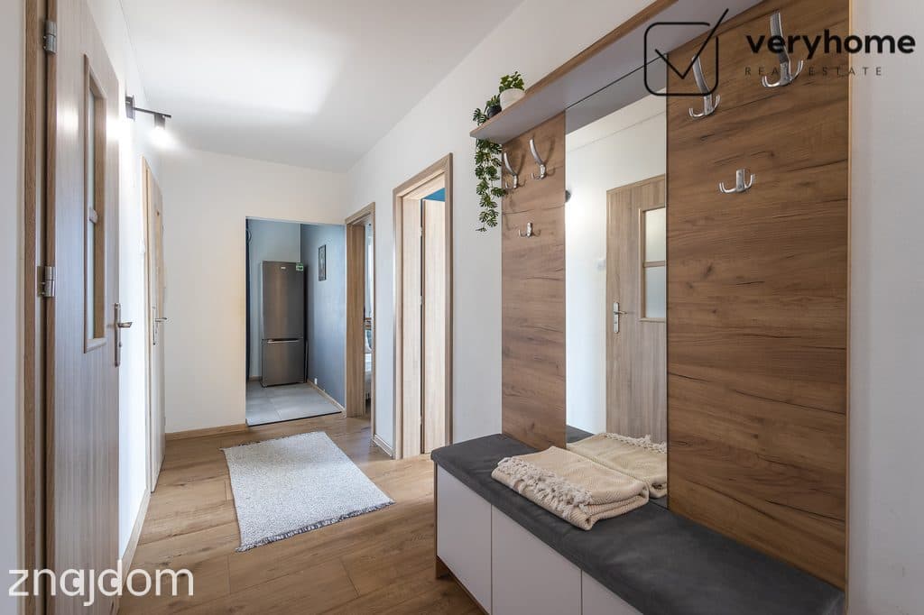 Wygodne 3 pokoje, loggia, piwnica, widokowe - zdjęcie 4