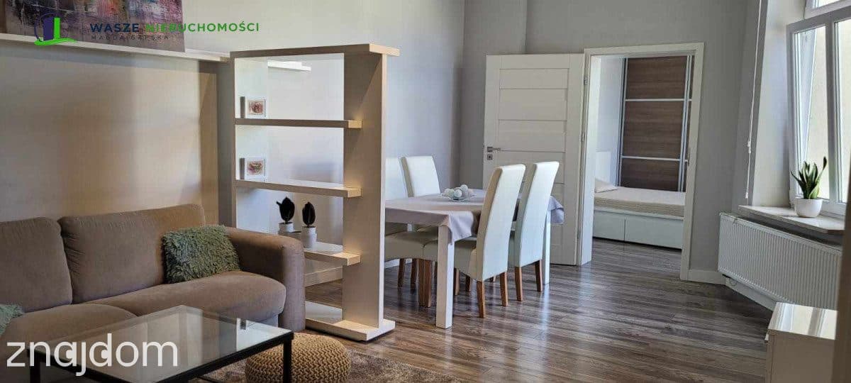 2 pokoje-blisko centrum, cisza, ogrodzony teren - zdjęcie 4