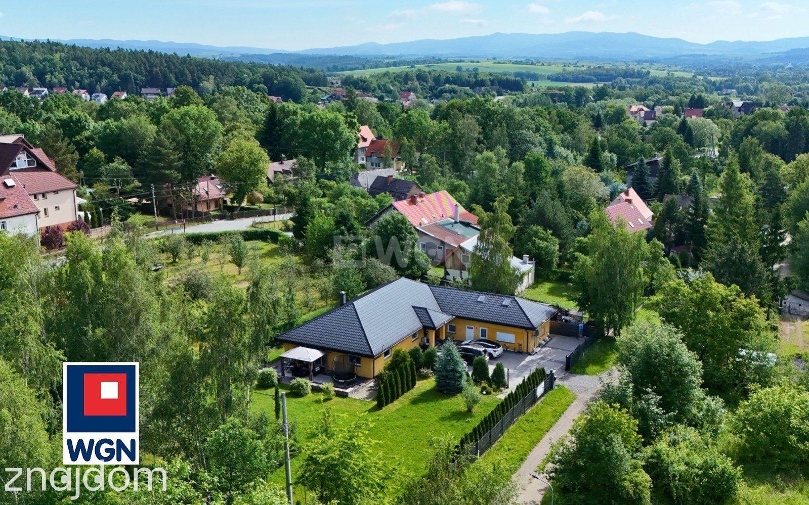 Dom na  sprzedaż Polanica-Zdrój - Parterowy dom w Polanicy-Zdrój. - zdjęcie 2