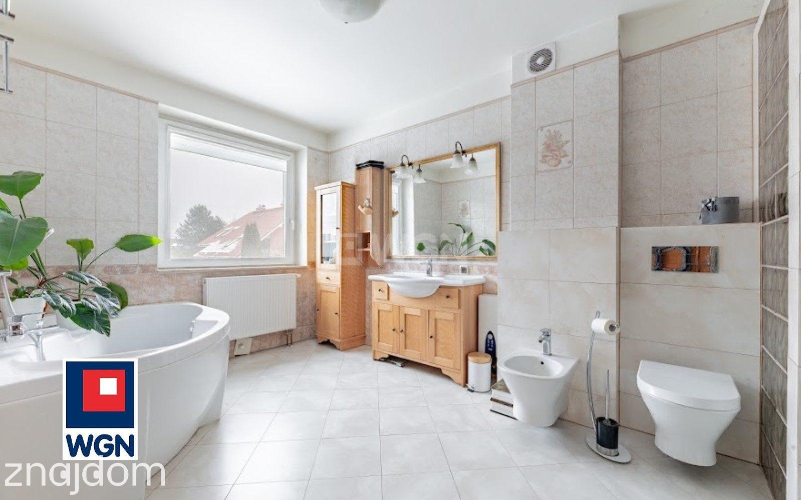 Dom na sprzedaż Rumia - Wielopokoleniowy dom | osobny apartament| 7 pokoi| 4 łazienki - zdjęcie 6