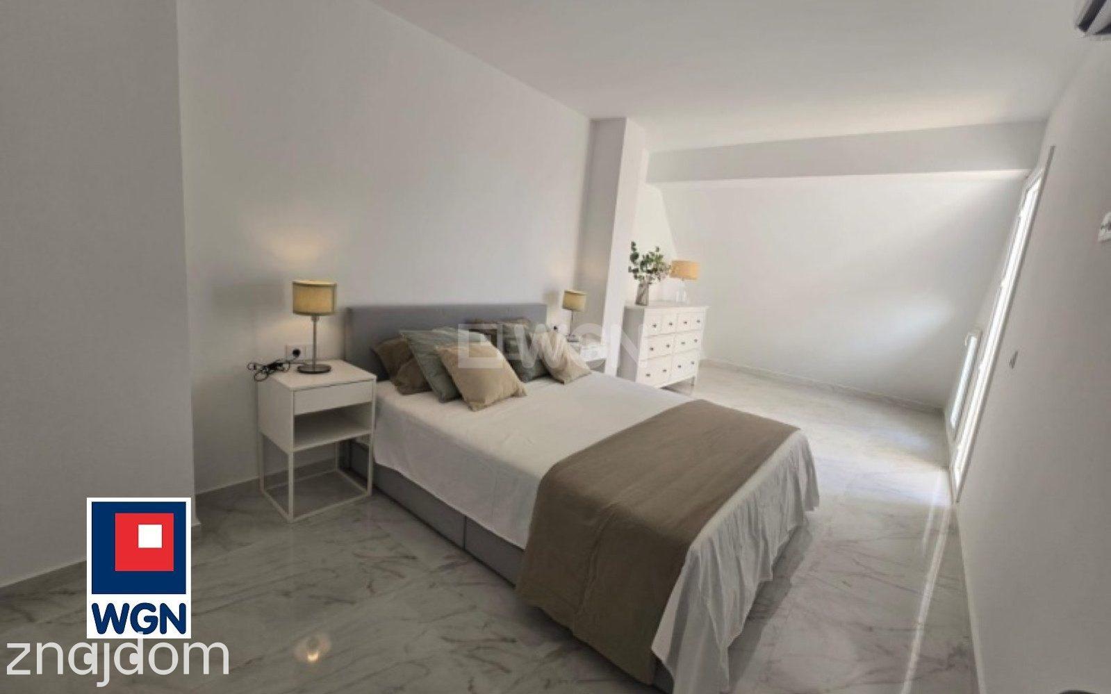 Mieszkanie na sprzedaż Torrevieja - Duży apartament z ładnym tarasem, tylko 150 m od plaży! - zdjęcie 13