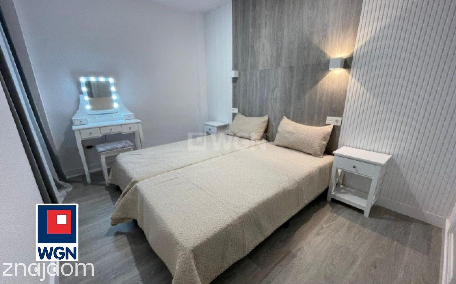 Mieszkanie na  sprzedaż Torrevieja - Nowoczesny apartament w centrum Torrevieja - tylko 400 m od morza! - zdjęcie 4