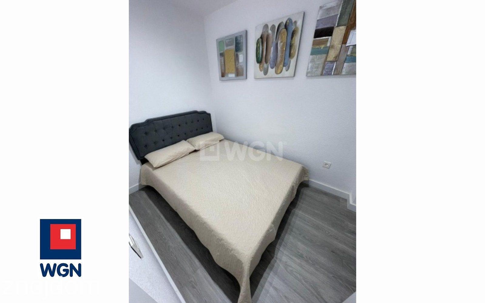 Mieszkanie na  sprzedaż Torrevieja - Nowoczesny apartament w centrum Torrevieja - tylko 400 m od morza! - zdjęcie 3