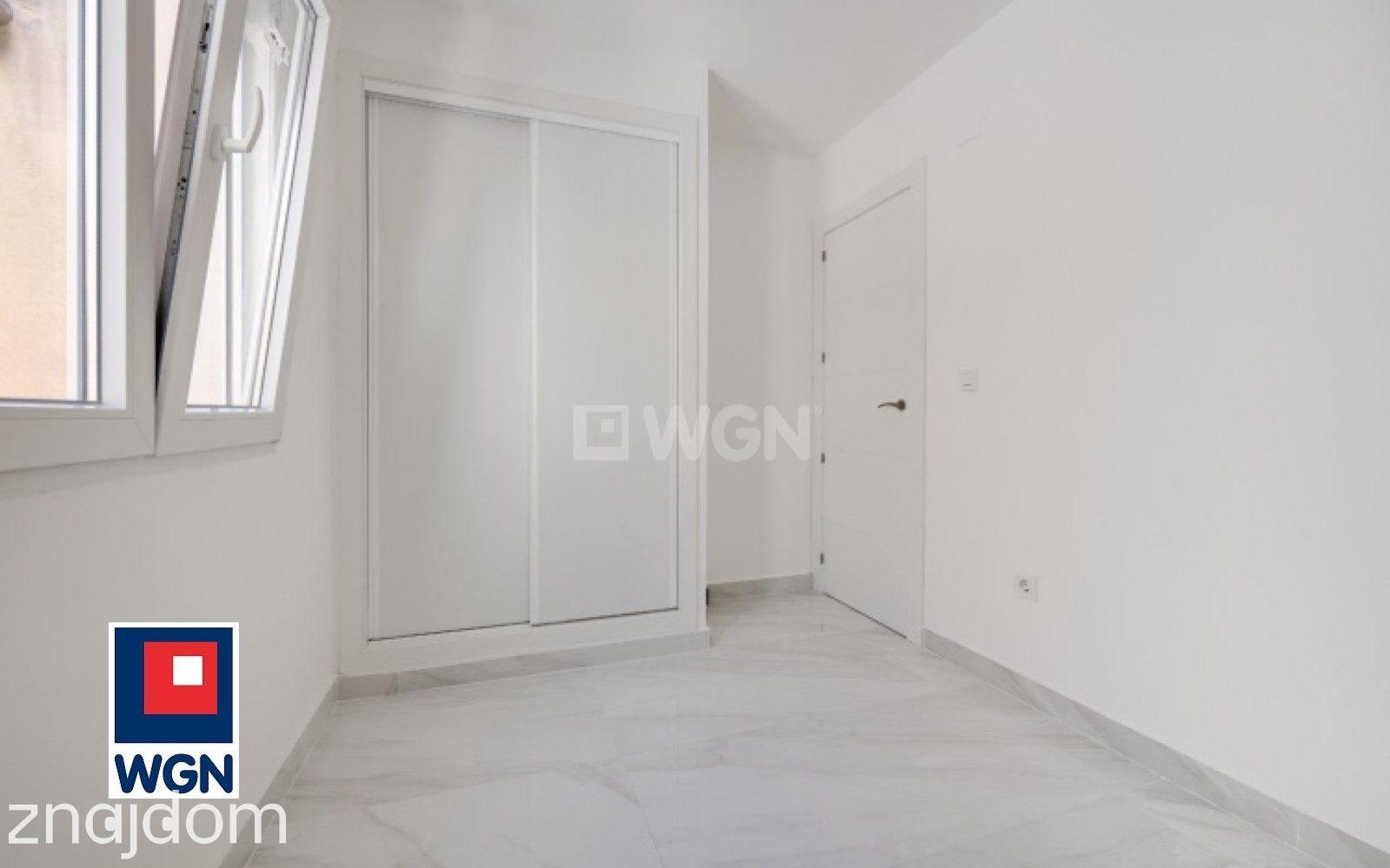 Mieszkanie na sprzedaż Torrevieja - Wyremontowany i wyposażony dwupoziomowy penthouse - zdjęcie 7