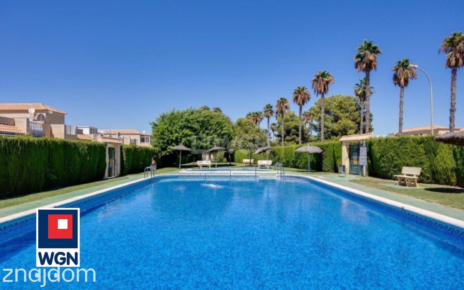 Mieszkanie na sprzedaż Torrevieja - Wyremontowany i wyposażony dwupoziomowy penthouse - zdjęcie 2