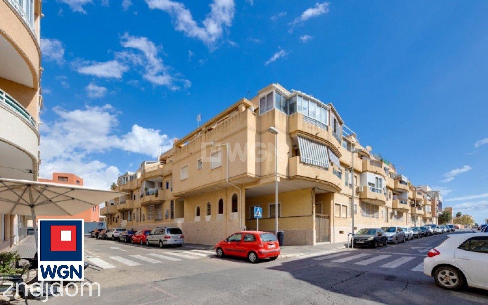 Mieszkanie na sprzedaż Torrevieja - Apartament z prywatnym solarium na dachu!