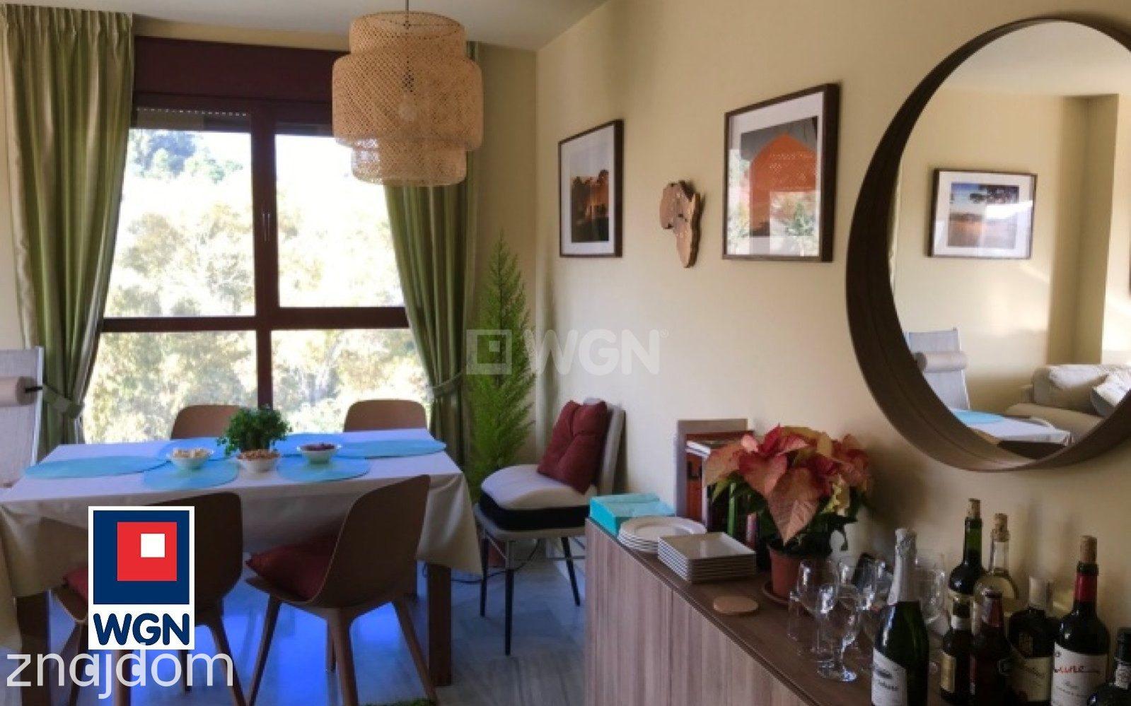 Mieszkanie na sprzedaż Benahavis - Elegancki, przestronny apartament z widokiem na ogrody i góry - zdjęcie 19