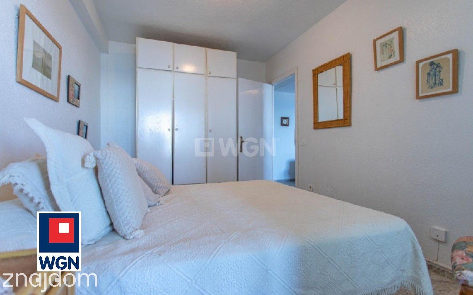 Mieszkanie na sprzedaż Torrevieja - Apartament z widokiem na morze i zatokę, tylko 30 m od morza! - zdjęcie 4