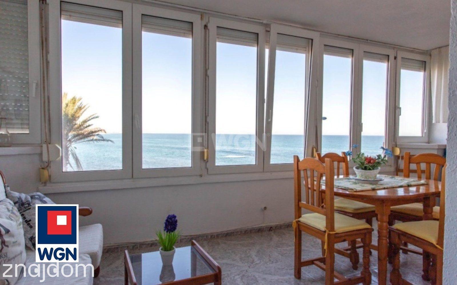 Mieszkanie na sprzedaż Torrevieja - Apartament z widokiem na morze i zatokę, tylko 30 m od morza! - zdjęcie 15