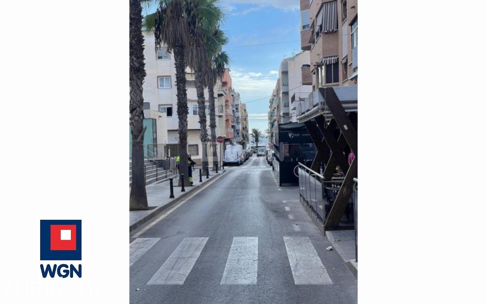 Mieszkanie na sprzedaż Torrevieja - Nowy apartament, tylko 150 m od plaży! - zdjęcie 1