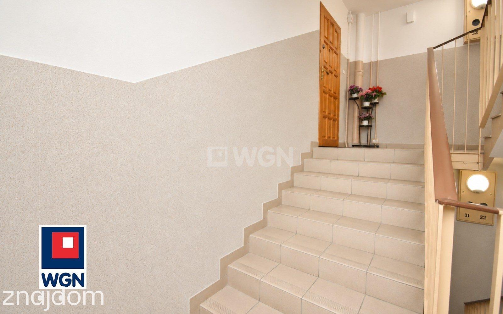 Mieszkanie na sprzedaż Wejherowo - 2 Pokoje/ 1 piętro/ oddzielna kuchnia/ duzy balkon/ Wejherowo ul. Gdańska - zdjęcie 2