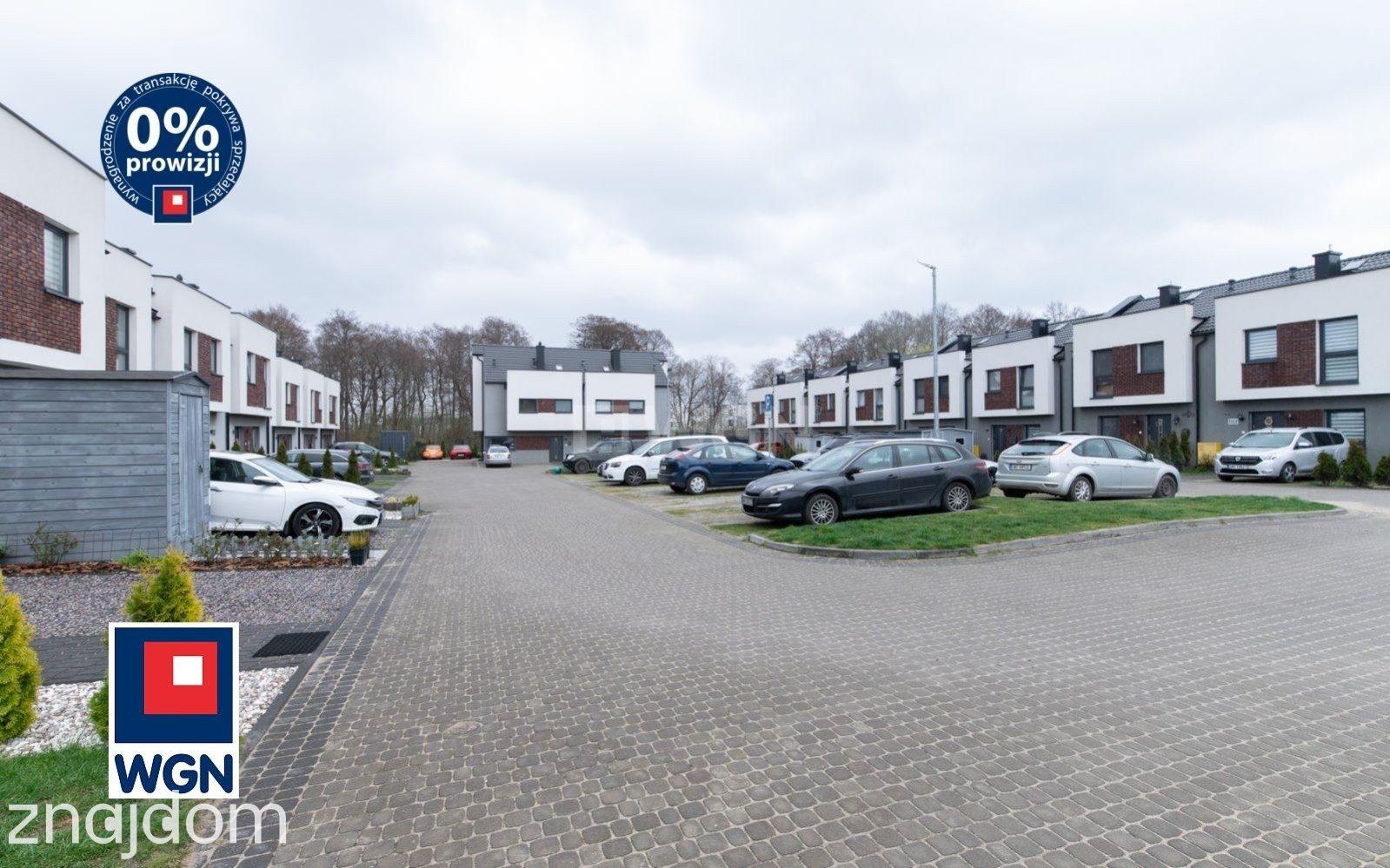 Dom na sprzedaż Bolszewo - Przestronny i nowoczesny dom w zabudowie szeregowej z 2 miejscami postojowymi w Prestiżowej Lokalizacji Bolszewa! - zdjęcie 1