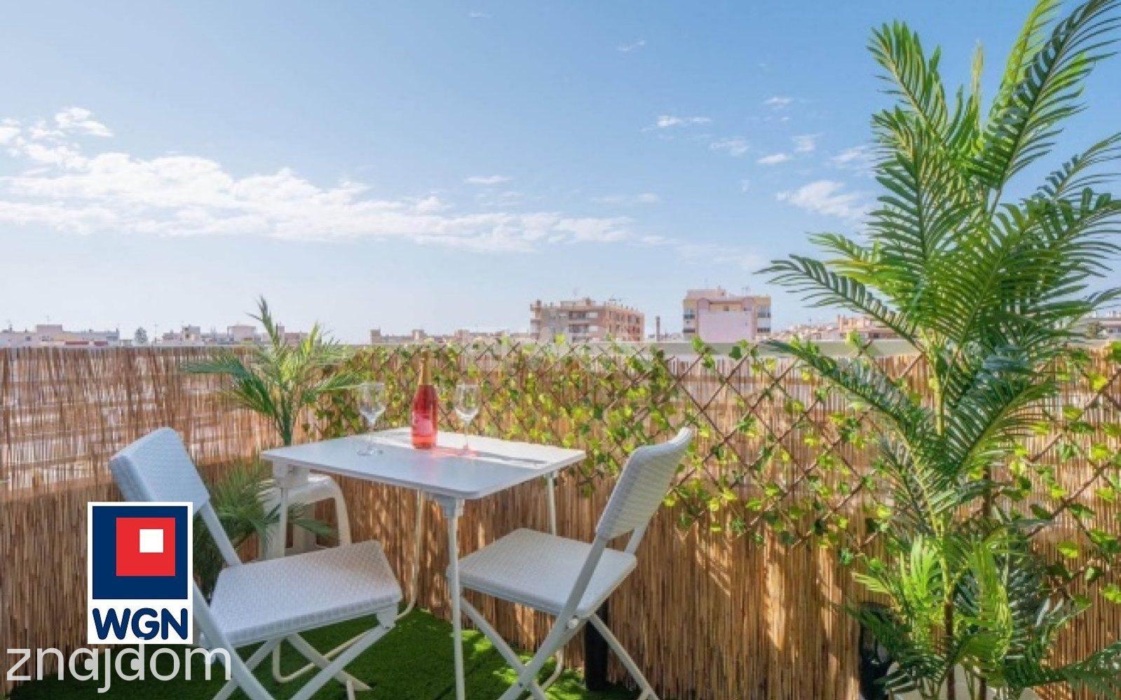 Mieszkanie na sprzedaż Torrevieja - Ładny apartament z basenem osiedlowym - zdjęcie 2