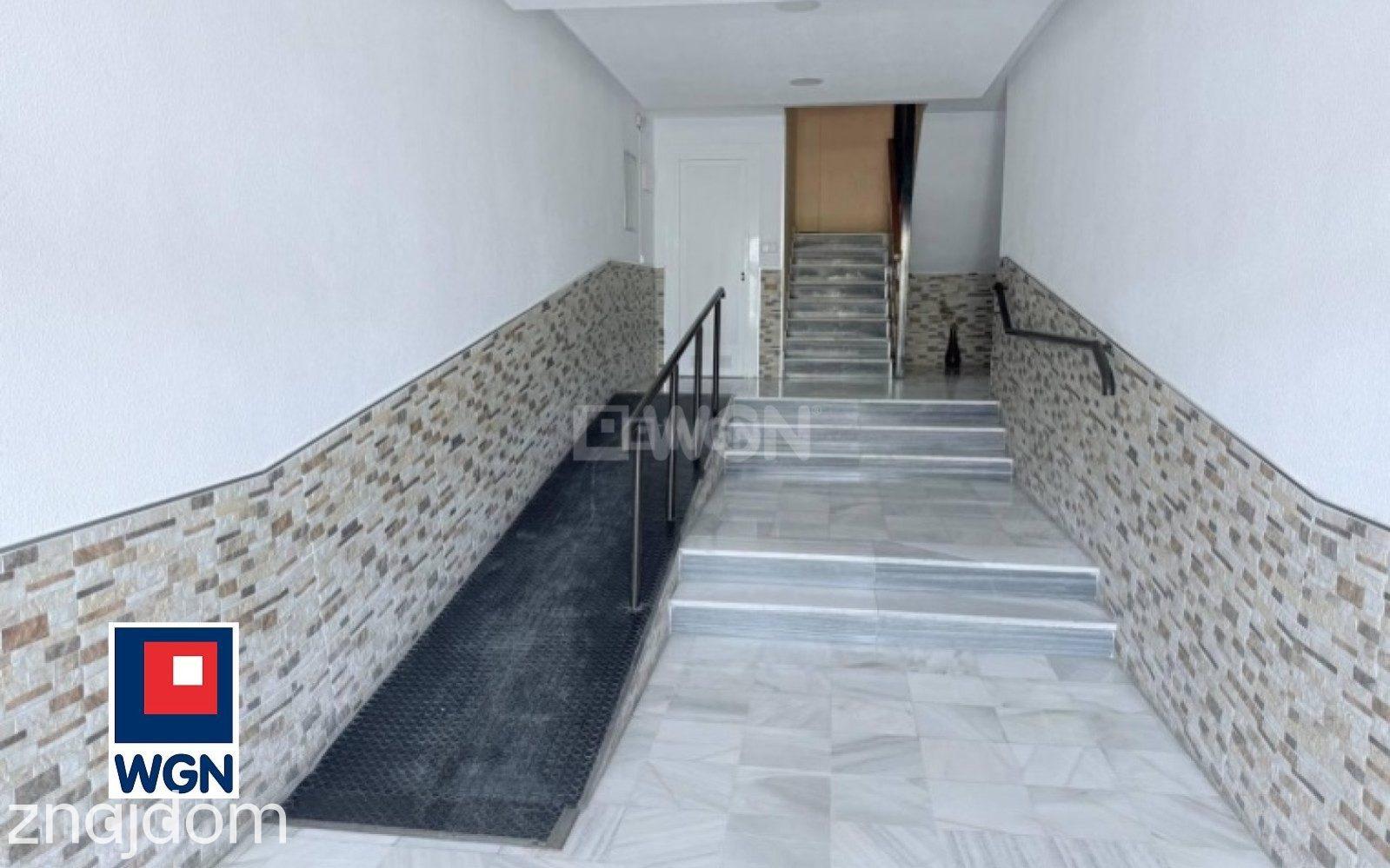 Mieszkanie na sprzedaż Torrevieja - Duży apartament z ładnym tarasem, tylko 150 m od plaży!