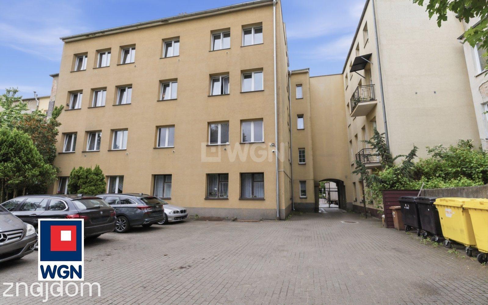 Mieszkanie na  sprzedaż Wejherowo - Mieszkanie w kamienicy w centrum Wejherowa - 3 pokoje i dwie piwnice