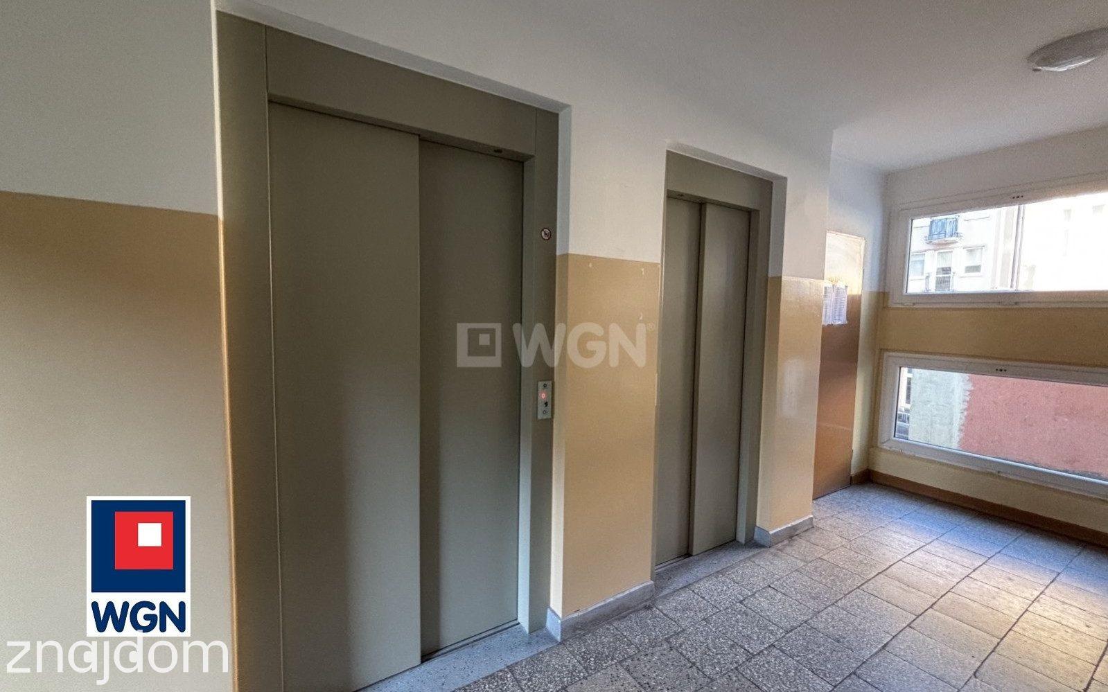 Mieszkanie na  sprzedaż Szczecin - Park Żeromskiego 2 pokoje balkon I piętro