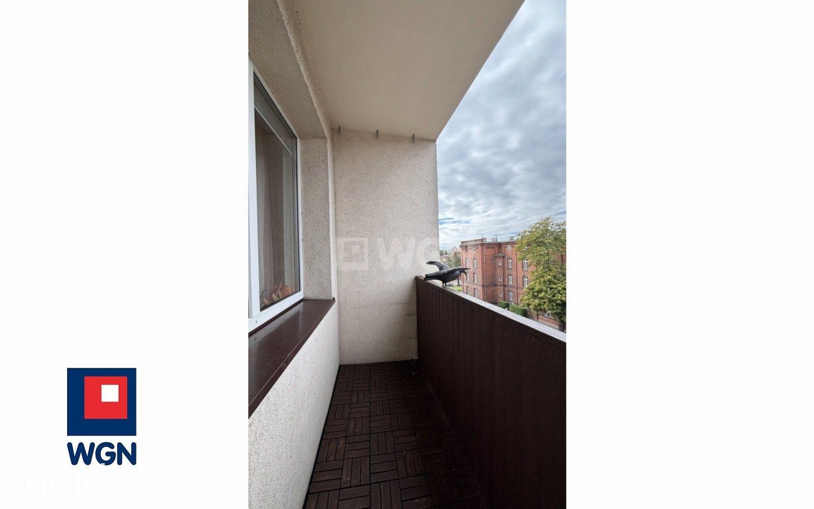 Mieszkanie na  sprzedaż Szczecin - Centrum 3 pokoje rozkładowe balkon zamknięty teren - zdjęcie 3