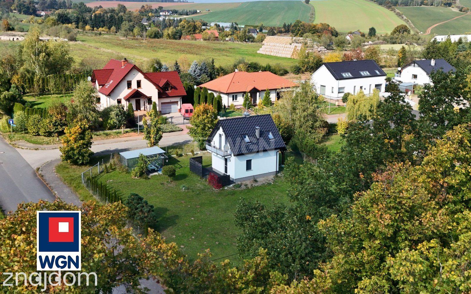 Dom na sprzedaż Radków - Kameralny dom z ogrodem i widokiem na góry - Radków. - zdjęcie 13