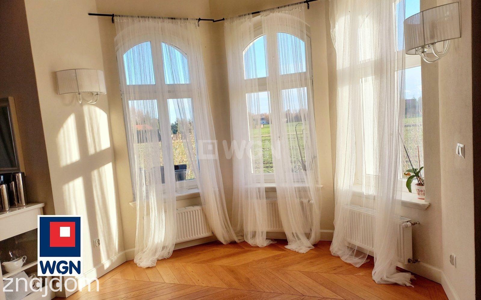 Dom na sprzedaż Zębice - Przepiękna rezydencja niedaleko Siechnic.