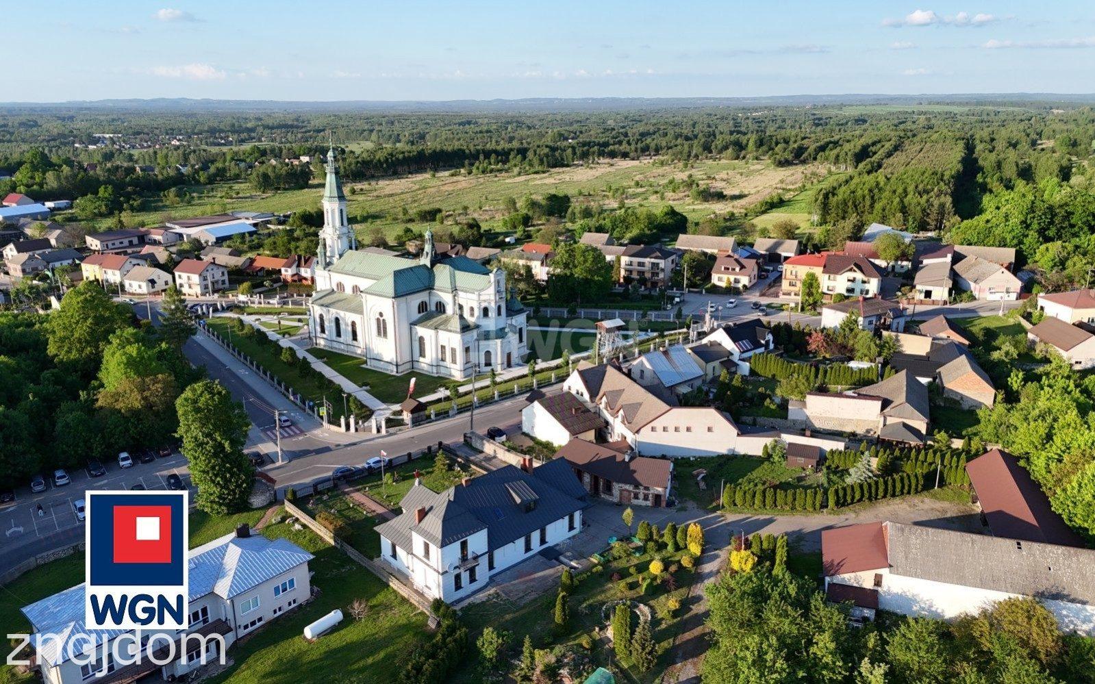 Dom na sprzedaż Koziegłówki - Przestronny dom w centrum Koziegłówek