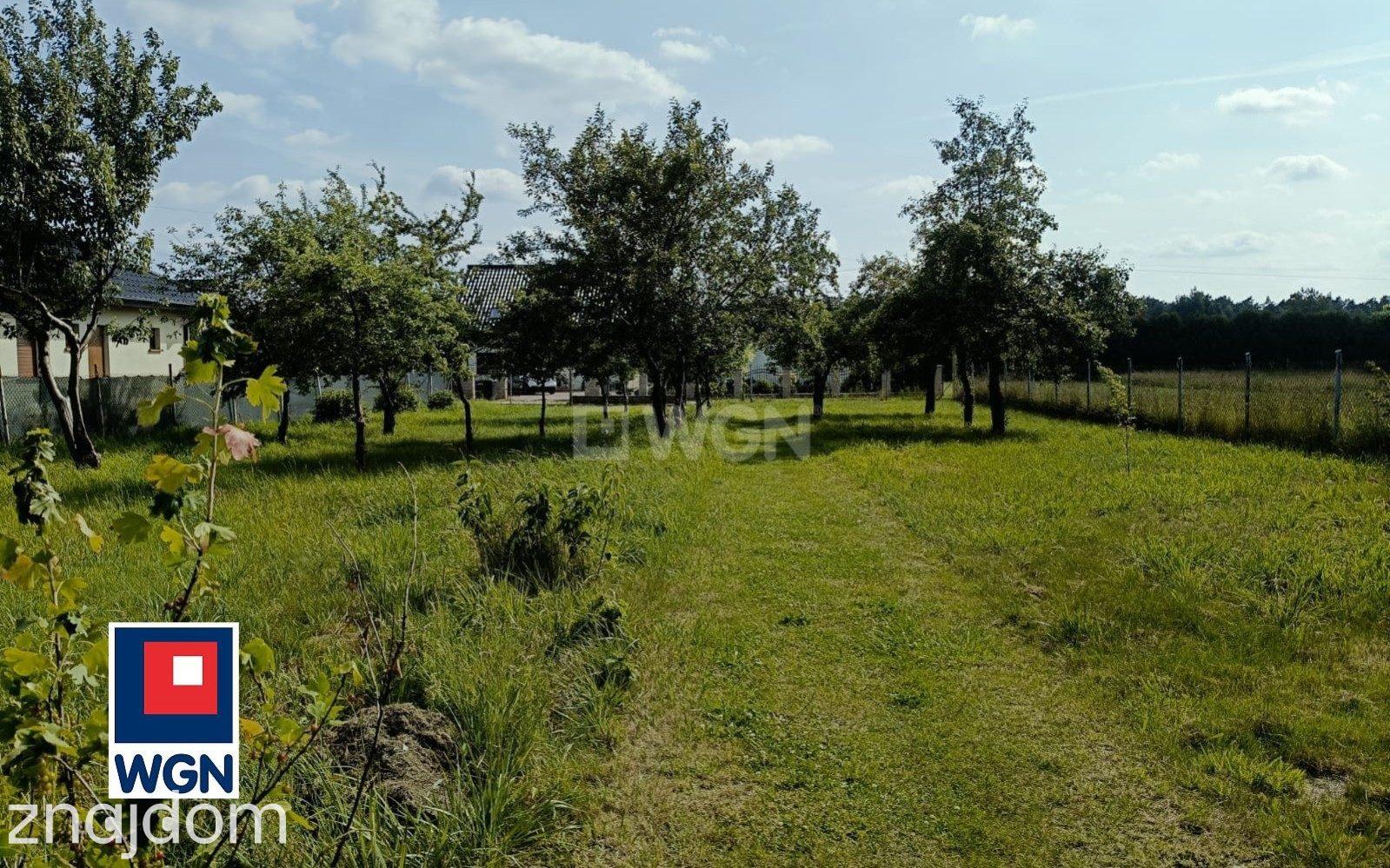 Dom na  sprzedaż Powiercie Kolonia - Obszerny dom w okolicach Koła. - zdjęcie 2