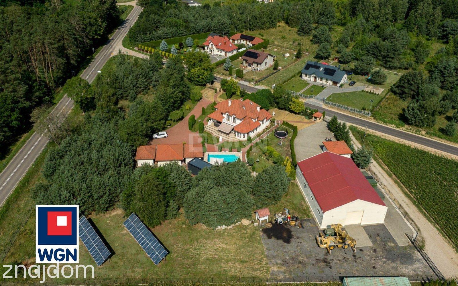 Dom na sprzedaż Nowe Miasto - Dom na sprzedaż o wielu możliwościach, basen, siłownia, hala . - zdjęcie 15