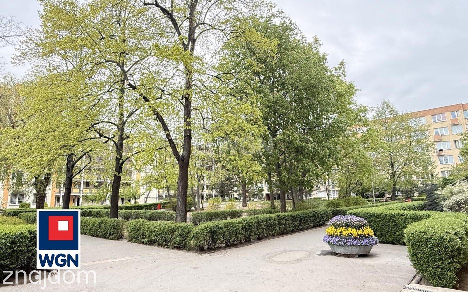 Mieszkanie na sprzedaż Warszawa - 2 pokoje, osobna kuchnia z oknem , piwnica, garaż - zdjęcie 3