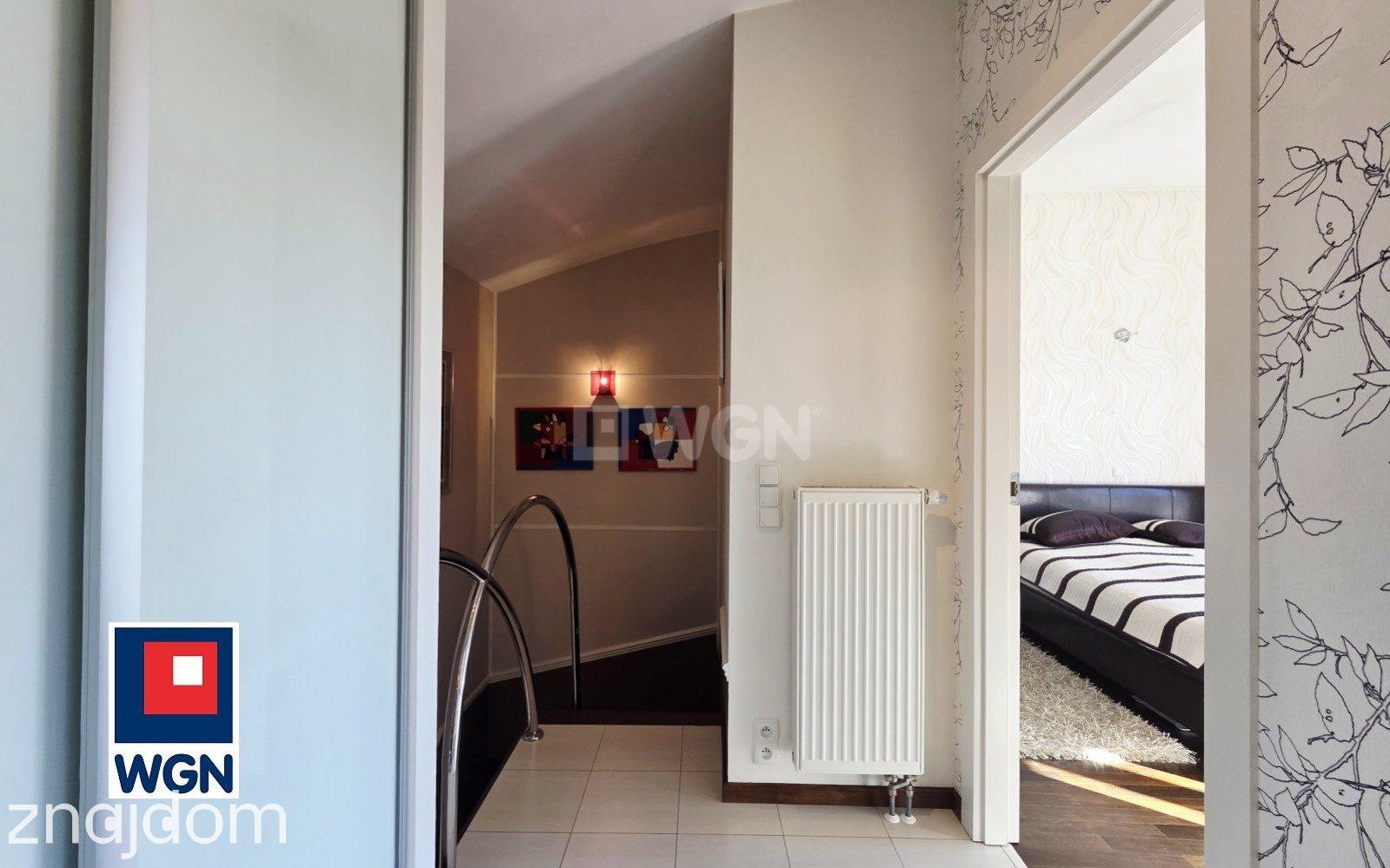 Mieszkanie na sprzedaż USTROŃ - APARTAMENT Z TARASEM I PANORAMĄ BESKIDÓW - zdjęcie 3