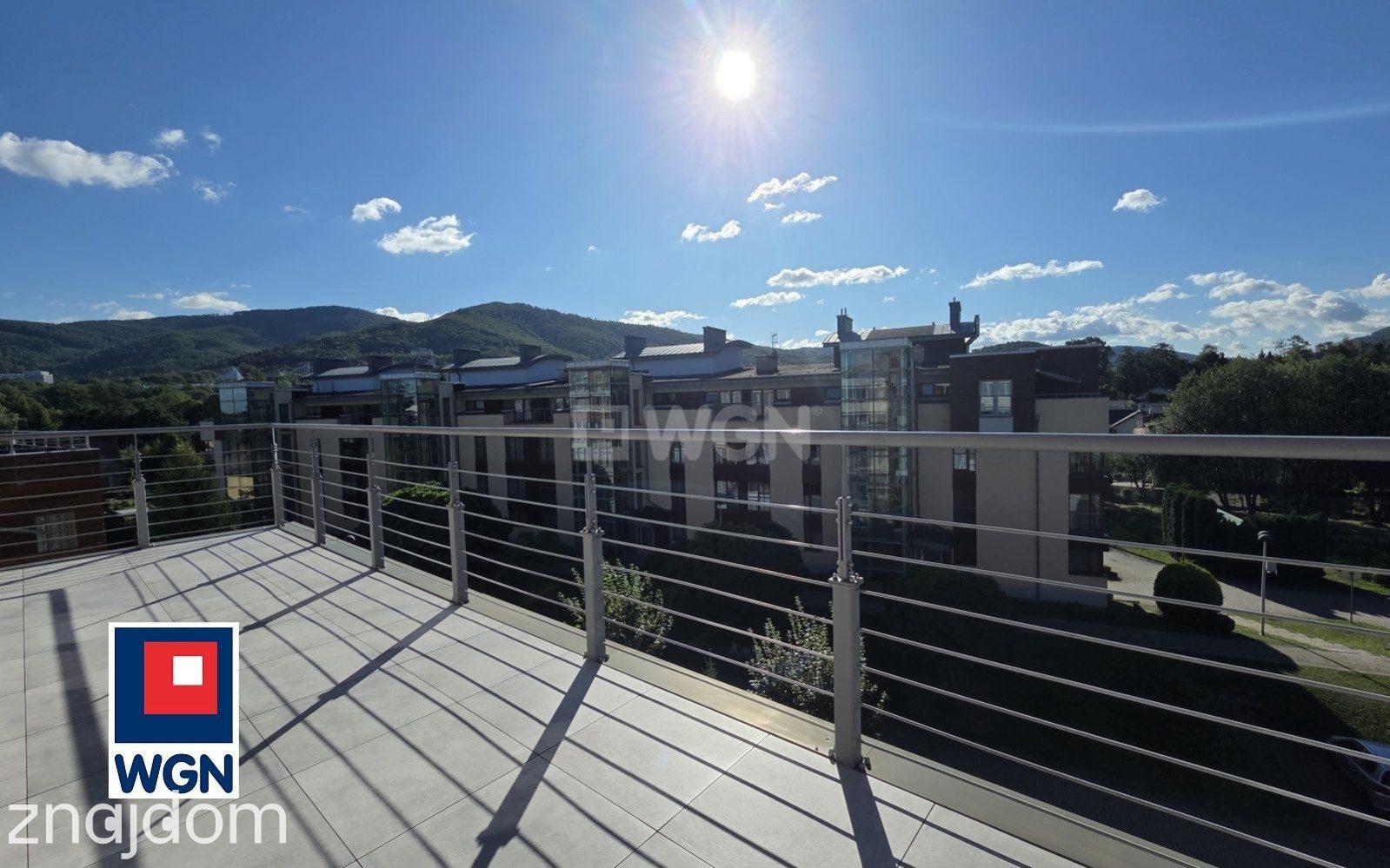Mieszkanie na sprzedaż USTROŃ - APARTAMENT Z TARASEM I PANORAMĄ BESKIDÓW - zdjęcie 16