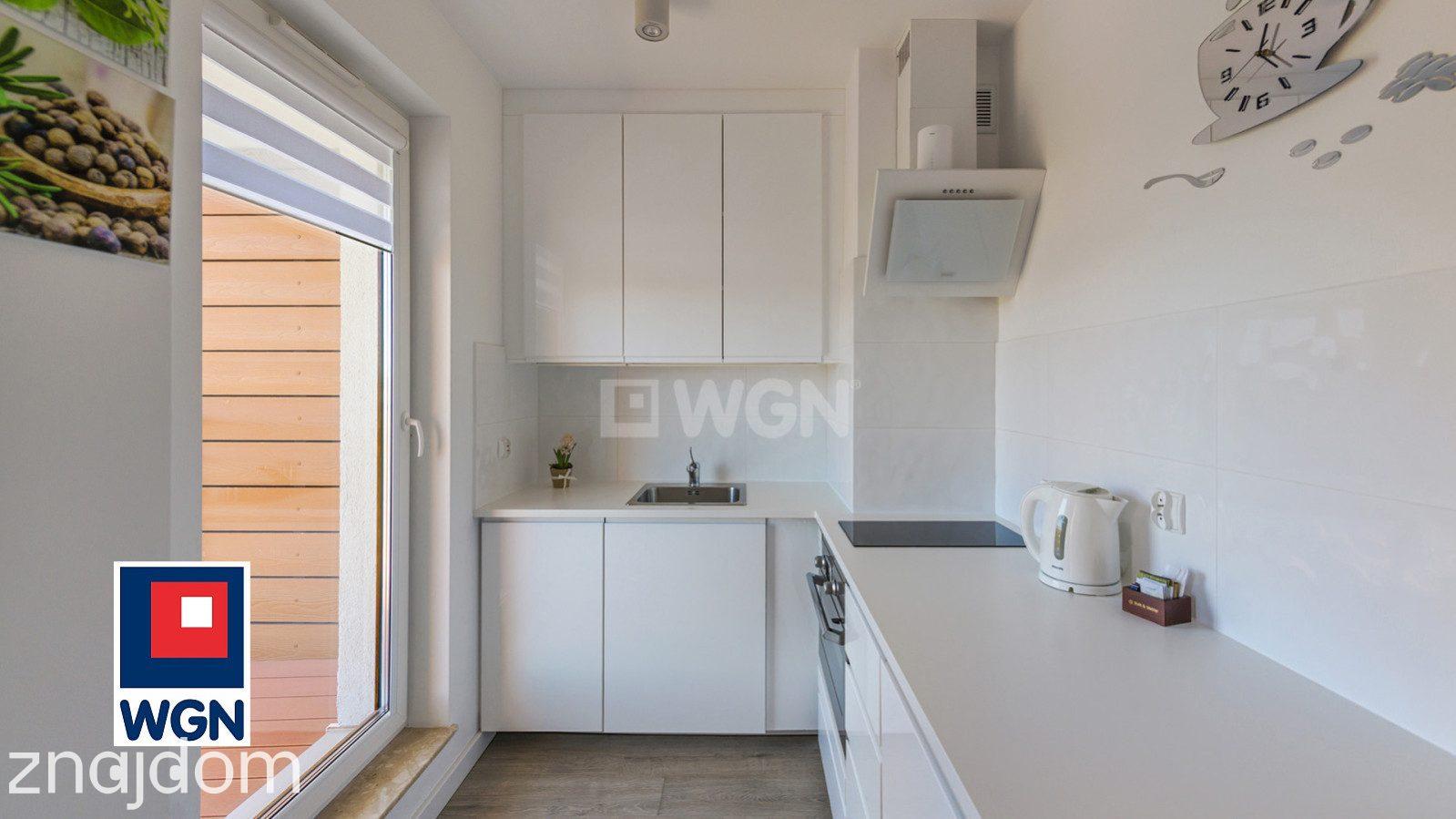 Mieszkanie na  sprzedaż Jastrzębia góra - STYLOWY APARTAMENT Z BALKONEM I WIDOKIEM NA ZIELEŃ - zdjęcie 13