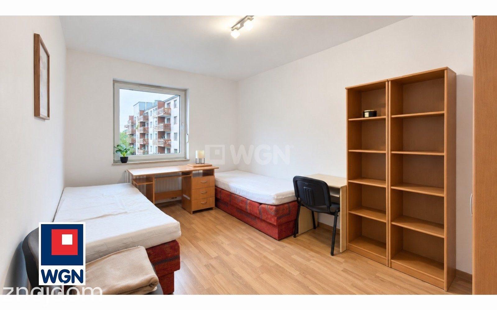 Mieszkanie na sprzedaż Wrocław - 3 pokoje z balkonem, garażem, windą - zdjęcie 11