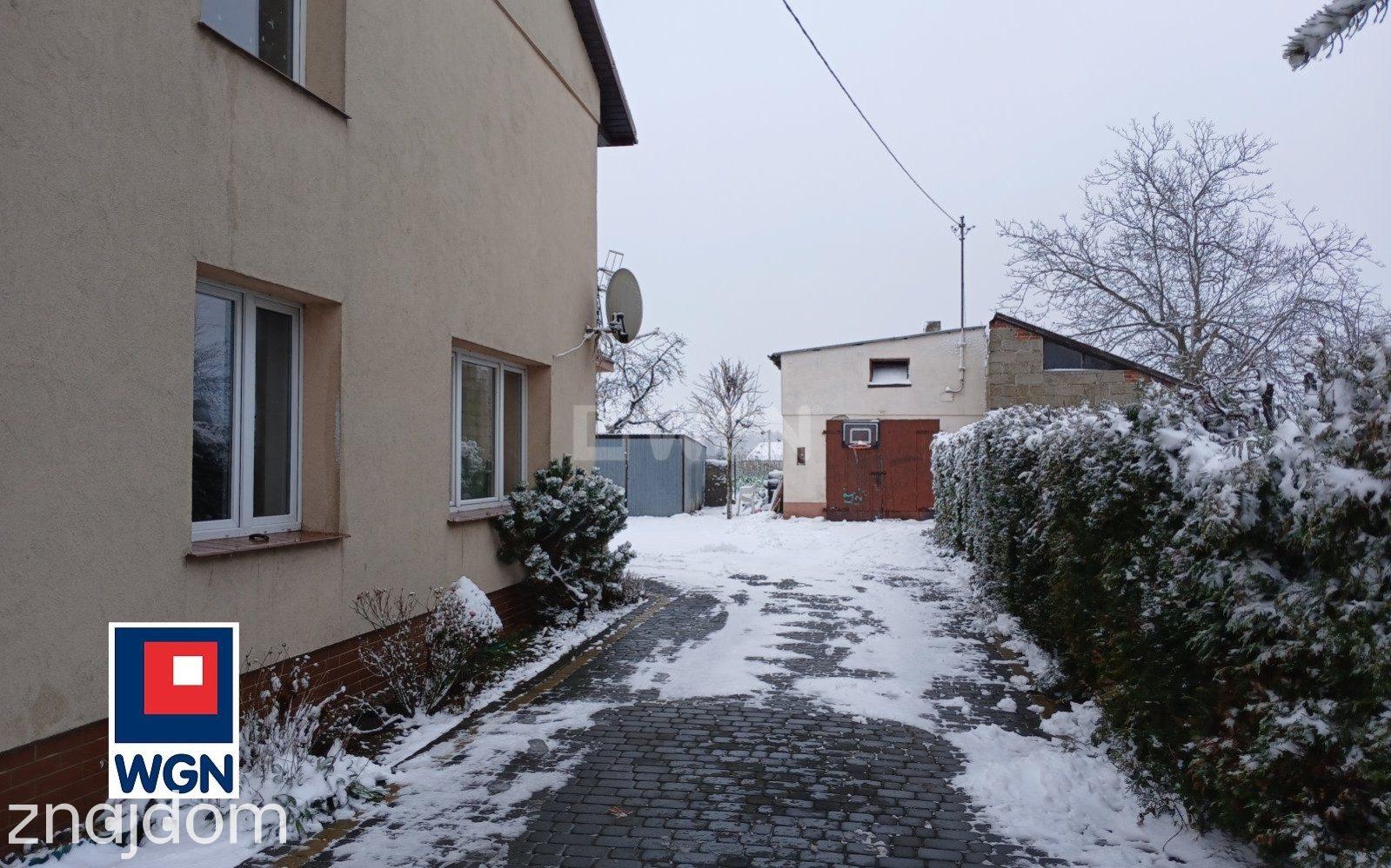 Dom na sprzedaż Lubstów - Komfortowy dom blisko jeziora. - zdjęcie 13